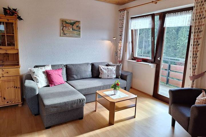 Ferienwohnung für 5 Personen, mit Balkon und Garten - 1