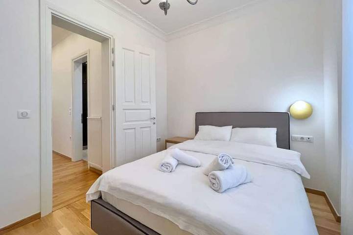 Entire apartment, Zoe by halu! : Lovely Penthouse in Thessaloniki in Thessaloniki region