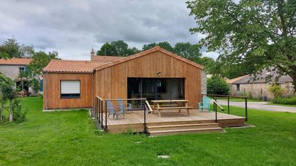 Gîte pour 6 personnes, avec jardin et terrasse dans Machecoul-Saint-Même
