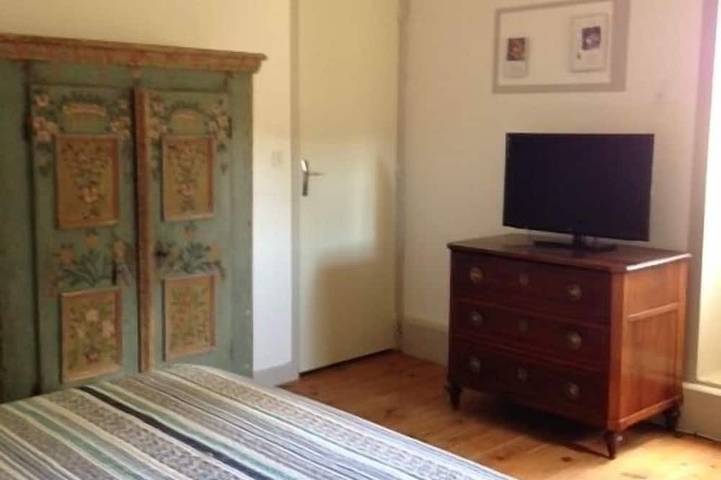 Location de vacances pour 6 personnes, avec jardin et terrasse à Chassiers - 4