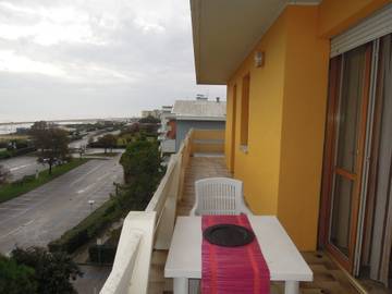 Ferienwohnung für 6 Personen, mit Meerblick und Ausblick sowie Balkon/Terrasse in Bibione