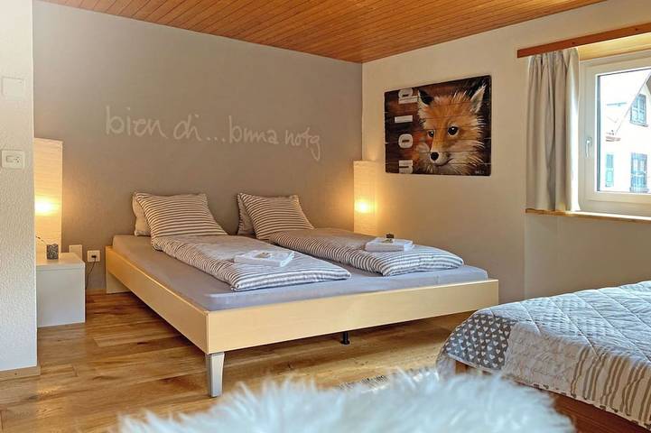 Ganze Wohnung, Casa Radieni, Flond, (Flond), 37000B in Mundaun, Obersaxen-Mundaun