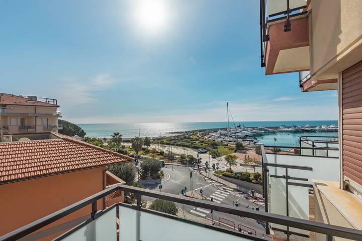 Apartamento de vacaciones para 4 personas, con balcón - 1