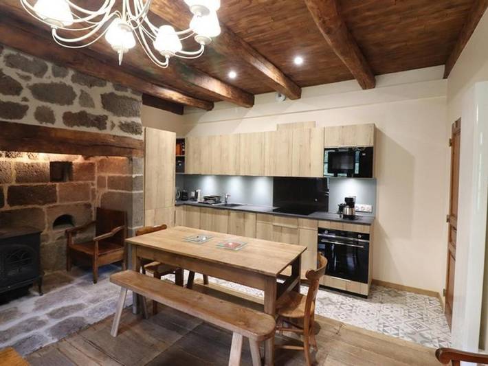 Location de vacances pour 6 personnes, avec jardin à Saint-Paul-de-Salers - 4