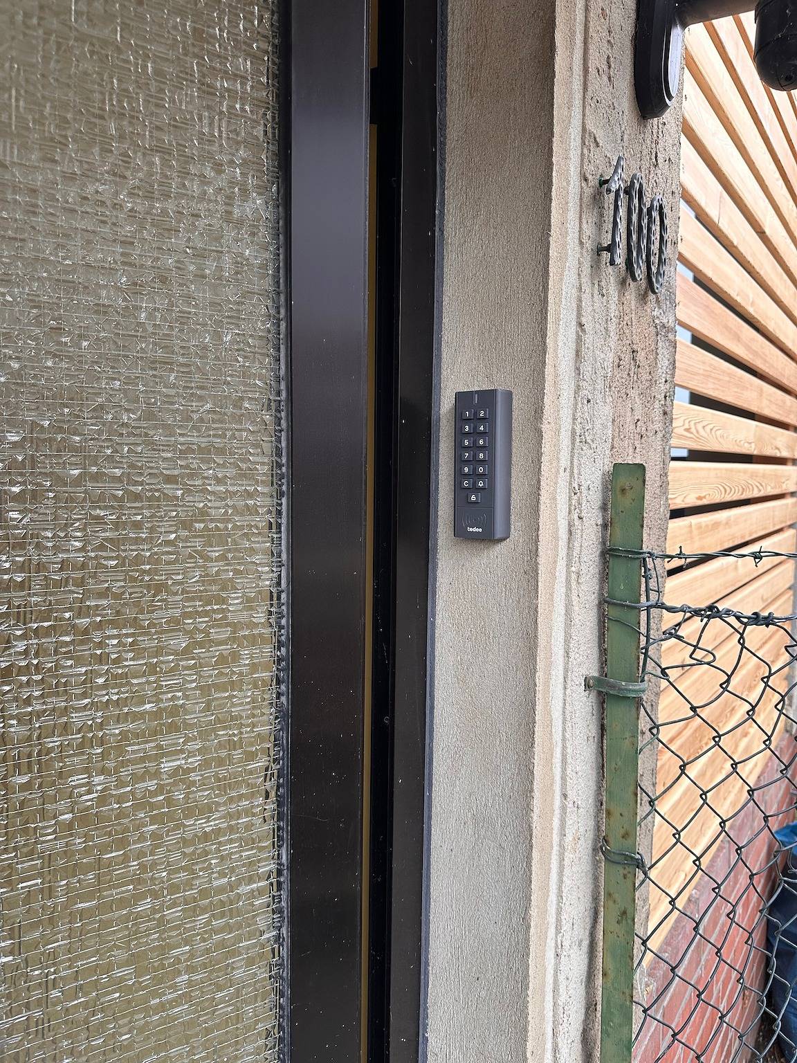 Ganze Wohnung, Ferienwohnung 'The Pureness 1' mit Gemeinschaftsgarten, Balkon und Wi-Fi in Hildesheim, Landkreis Hildesheim