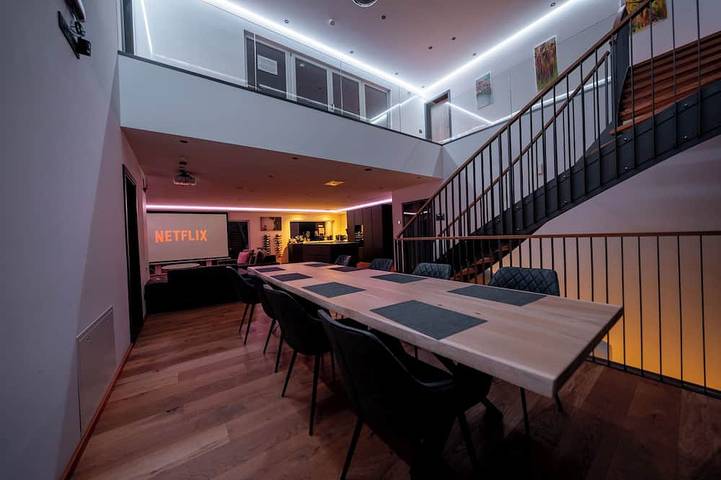 Ferienhaus für 8 Personen, mit Balkon und Whirlpool - 1