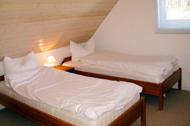 Ferienhaus für 6 Personen, mit Whirlpool und Sauna in Bad Saarow - 2