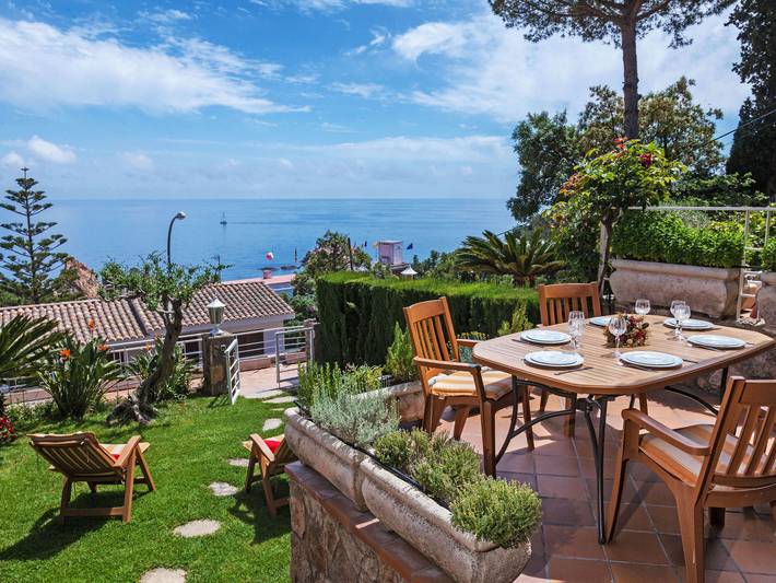 Ferienhaus für 7 Personen, mit Balkon und Terrasse sowie Pool in Tossa de Mar - 2
