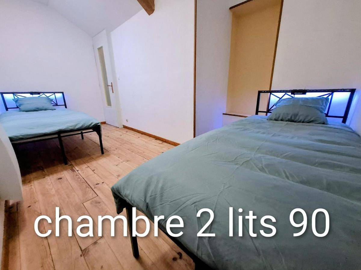 Appartement entier, Namasté 'Au vieux Poitiers' proche Futuroscope Golf Lac Rivière in Naintré, Vienne (France)