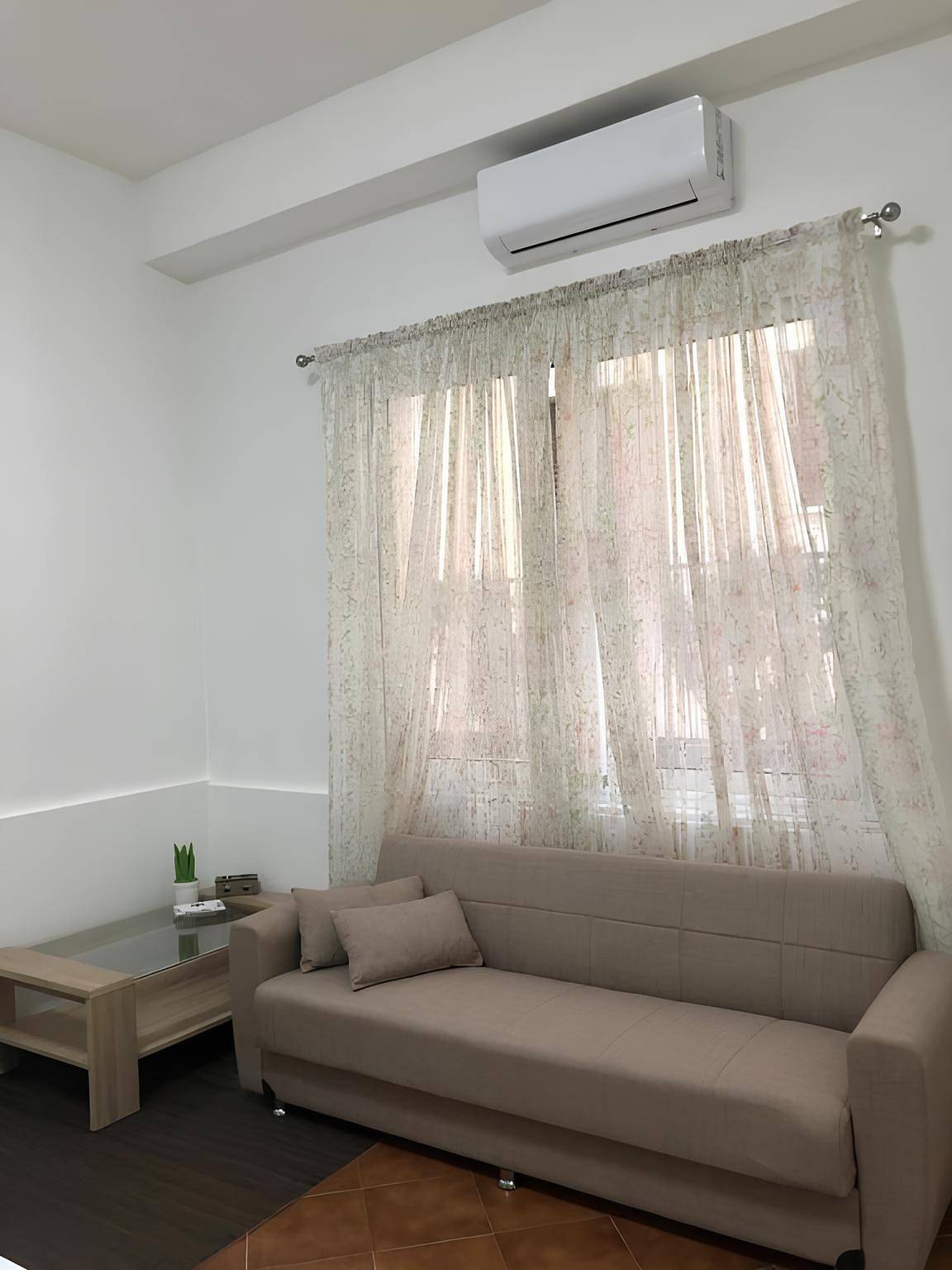 Entire holiday apartment, Flat 'Ange 25' beach location in Schisò, Giardini-Naxos