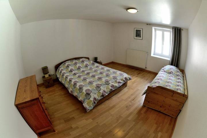 Gîte pour 2 personnes, avec jardin à Le Châtelard - 2