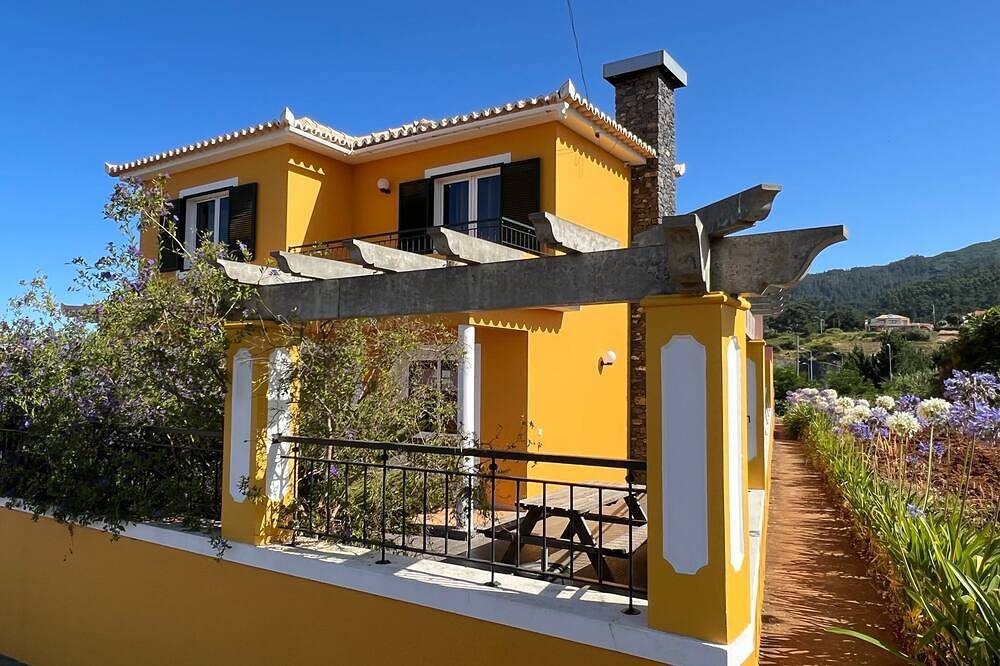 Casa vacanza a Prazeres a partire da 112€ a notte