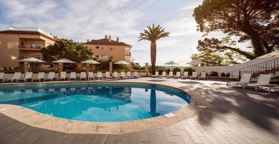 Hôtel pour 2 personnes, avec jardin et terrasse à Sant Feliu de Guíxols - 2