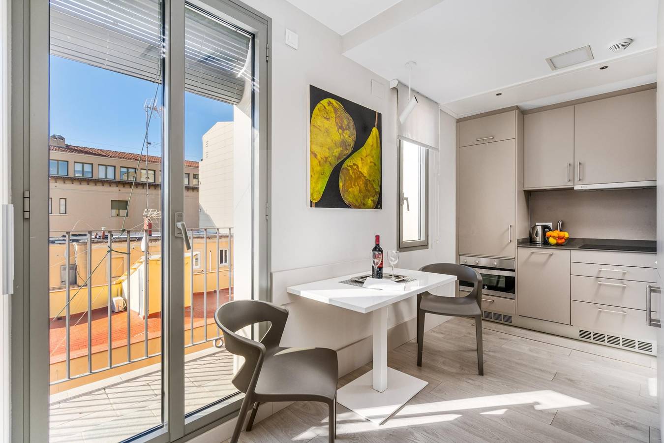 Apartamento entero, Beautiful suite on the beachfront 3 in Centro Barcelona, Barcelona