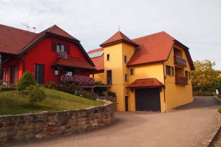 Holiday apartment for 5 people, with garden and balcony - 1