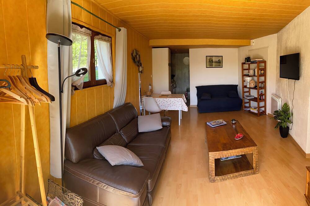 Appartement entier, Rez jardin proche Yvoire et lac in Massongy, Région de Thonon-les-Bains