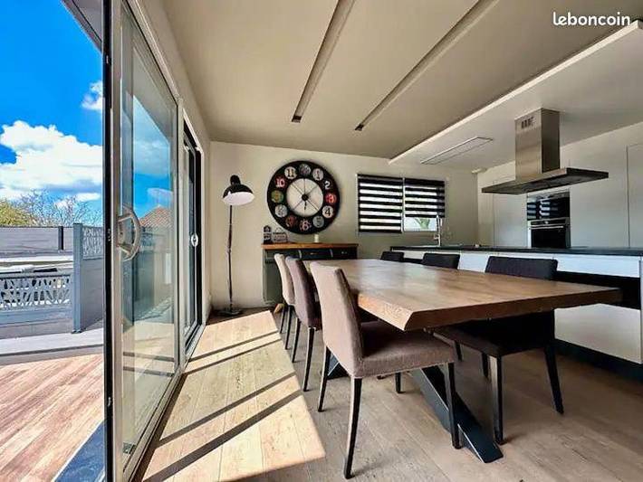 Location de vacances pour 10 personnes, avec terrasse à Le Pellerin - 4