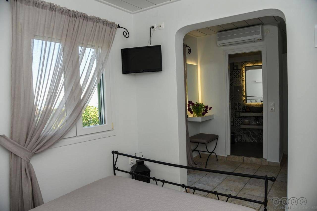 Deluxe Double Room in Ormos Agiou Ioannou, Tinos
