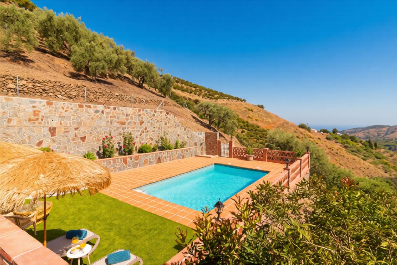 Villa für 2 Personen mit Pool in Frigiliana Road, Frigiliana