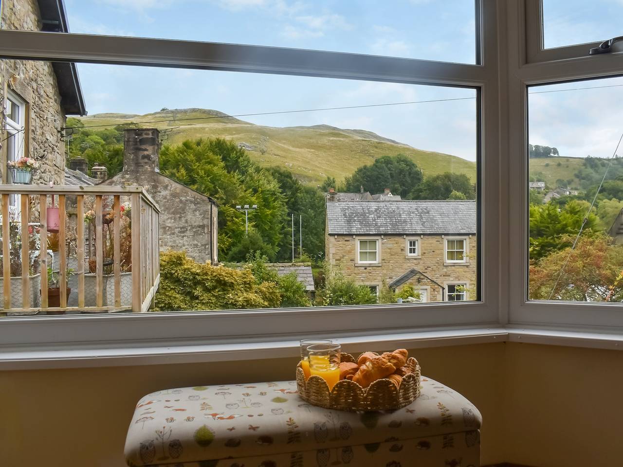 Roundabout Cottage in Settle, Forest of Bowland