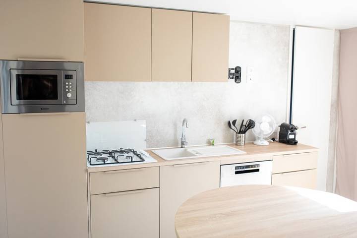 Caravane pour 4 personnes, avec balcon/terrasse et terrasse à Belvès - 3