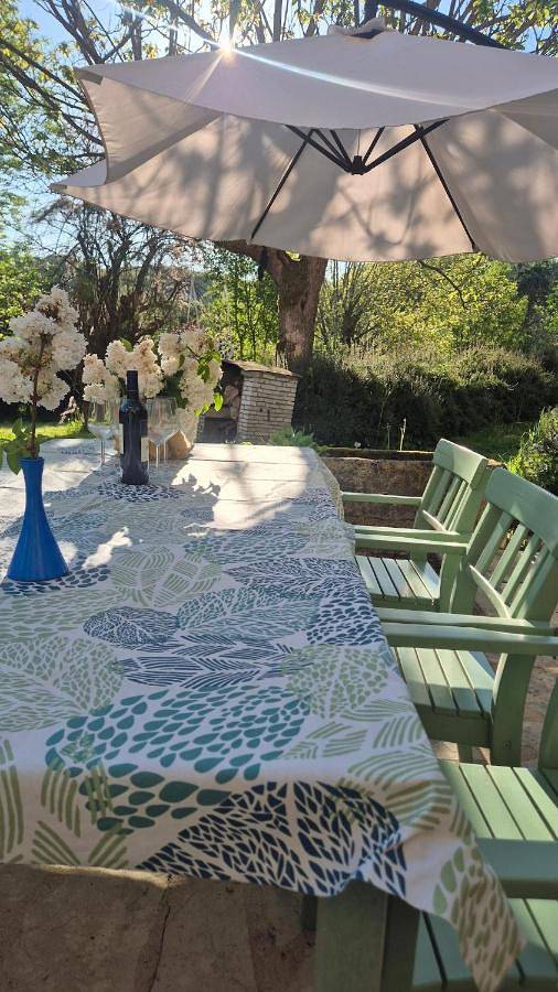 Location de vacances pour 8 personnes, avec vue et terrasse à Campagnac-lès-Quercy