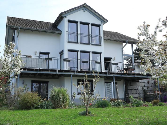 Ferienwohnung für 2 Personen, mit Terrasse und Garten - 1