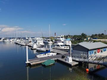 House Boat for 4 Guests in Pensacola, Florida Panhandle, Picture 1