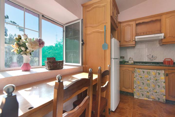 Apartamento de vacaciones 'Vivienda V Torres 2' con terraza privada y Wi-Fi in Vega de San Mateo, Gran Canaria Norte