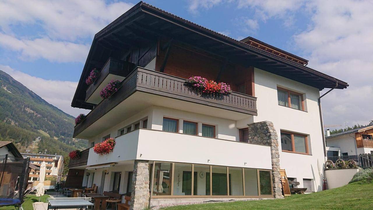 Standard Double Room in San Valentino alla Muta, Curon Venosta