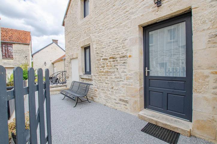 Gîte pour 7 personnes, avec terrasse - 1