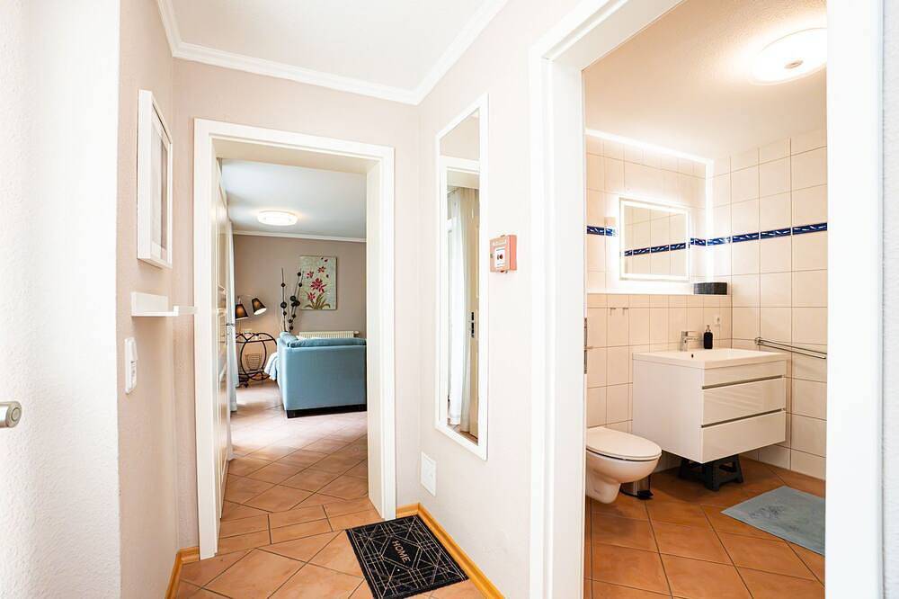Ganze Wohnung, Sandrose 1, Deutschland in Heßles, Fambach