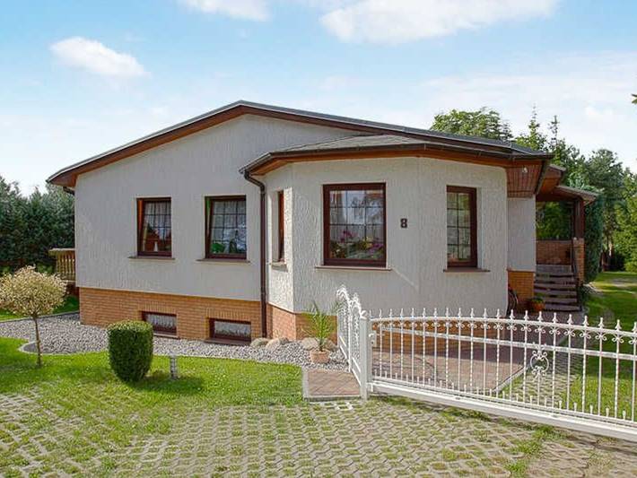 Hütte für 4 Personen, mit Garten und Terrasse, kinderfreundlich auf Usedom