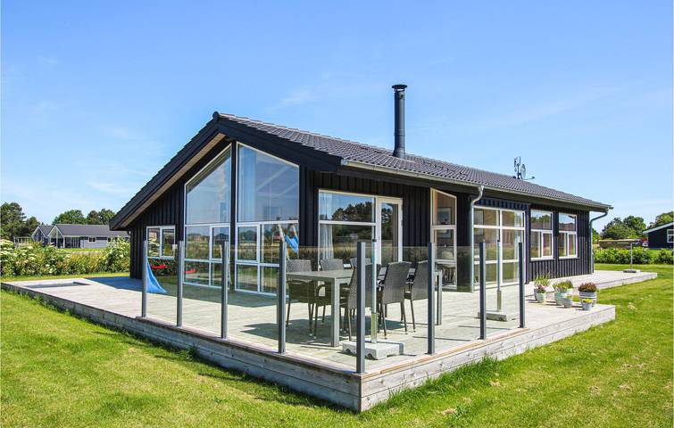 Ferienhaus für 6 Personen, mit Terrasse und Garten sowie Sauna