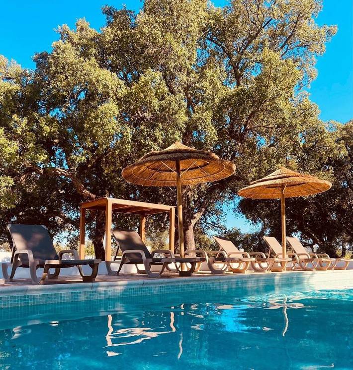 Casa de férias para 9 pessoas, com vista e piscina e ainda jardim, adaptado a crianças em São Brás de Alportel