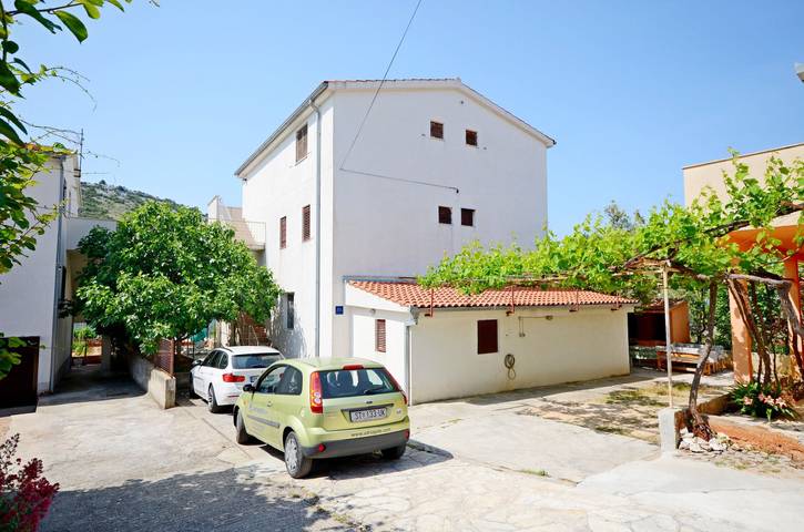 Appartement de vacances pour 4 personnes, avec jardin ainsi que vue et terrasse - 1