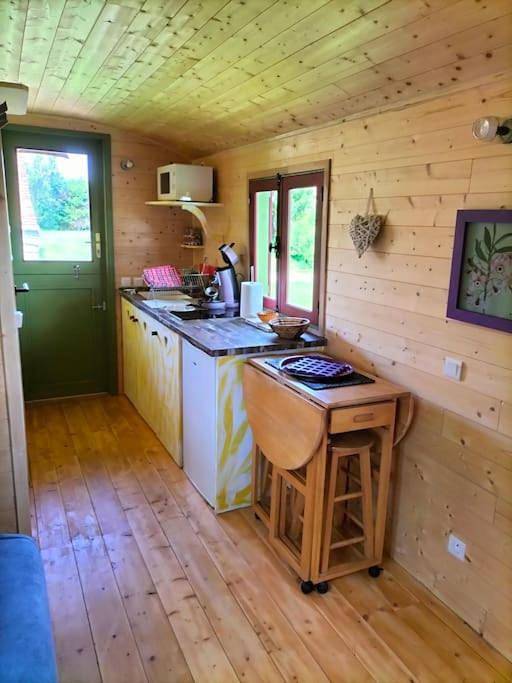 One-Bedroom House in Issendolus, Quercy