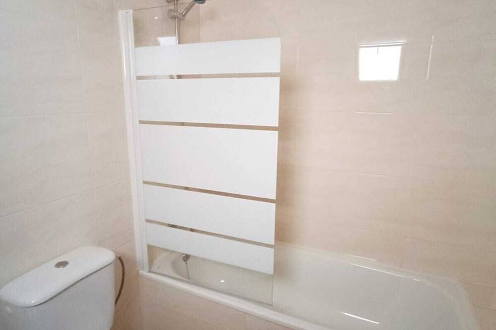 Entire apartment, Apartments Next to Larios street in Malaga Centro Historico, Malaga
