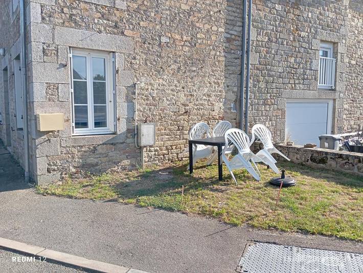 Location de vacances pour 4 personnes, avec jardin à Mégrit - 2