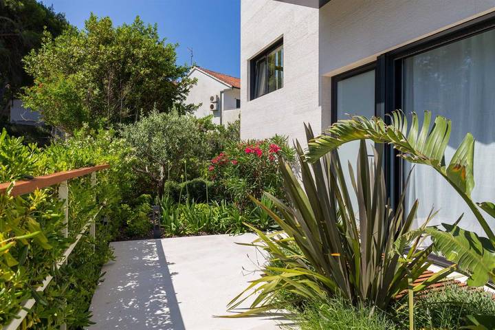 Villa pour 8 personnes, avec balcon à Sutivan - 3