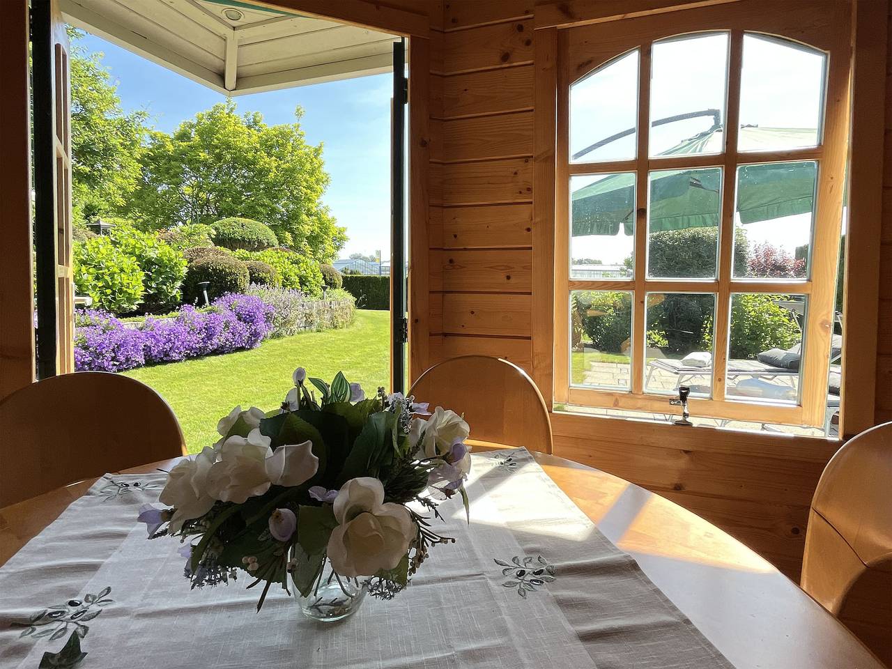 Ganze Ferienwohnung, Ferienwohnung Genslehorn 1 - B. Gersbacher - 2-Zimmer-Fewo, Studio, 1. Og, 65m² in Reichenau, Untersee