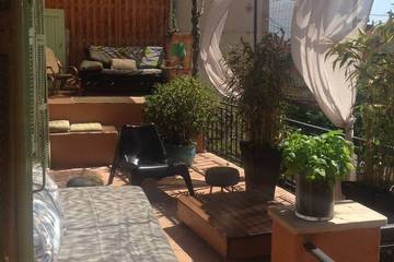 Location de vacances pour 5 personnes, avec terrasse ainsi que jacuzzi et jardin dans Saint-Roch