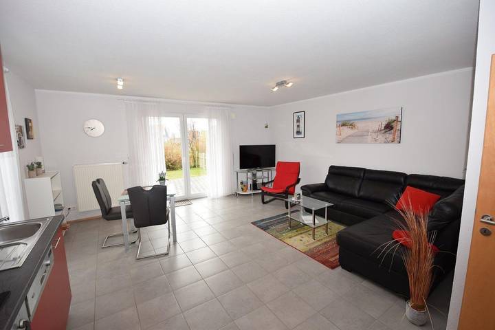 Ferienwohnung für 2 Personen, mit Terrasse und Garten in Hohwacht