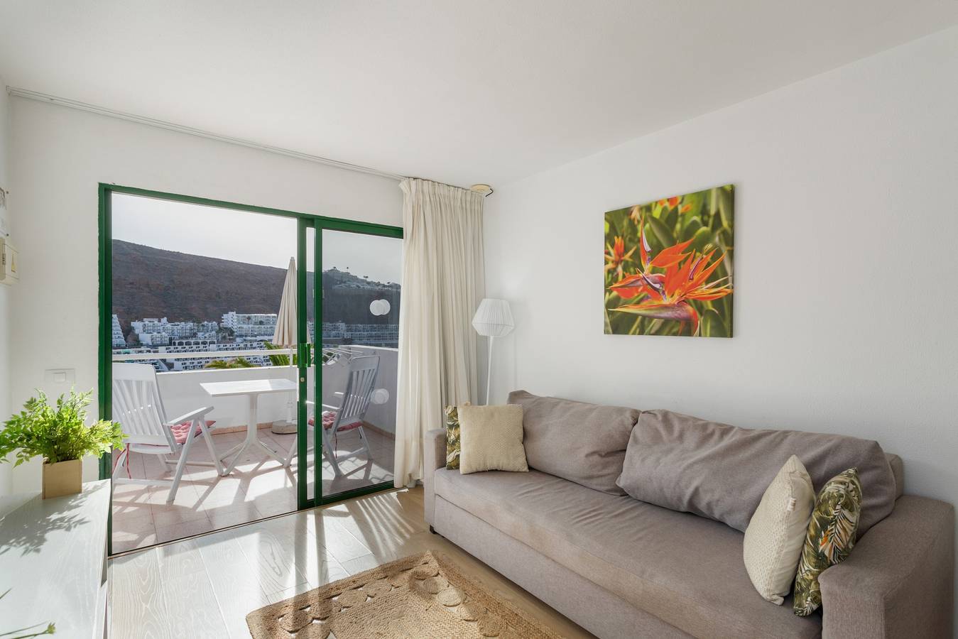 Vakantiehuis 'Casa Orballo' met Gedeeld Zwembad, Privé Terras en Wifi in Puerto Rico (Gran Canaria), Zuid Gran Canaria