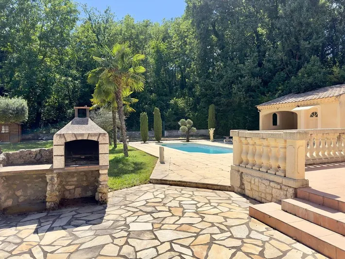 Chalet para 6 personas, con terraza y vistas además de piscina y jardín, Se admiten mascotas - 1