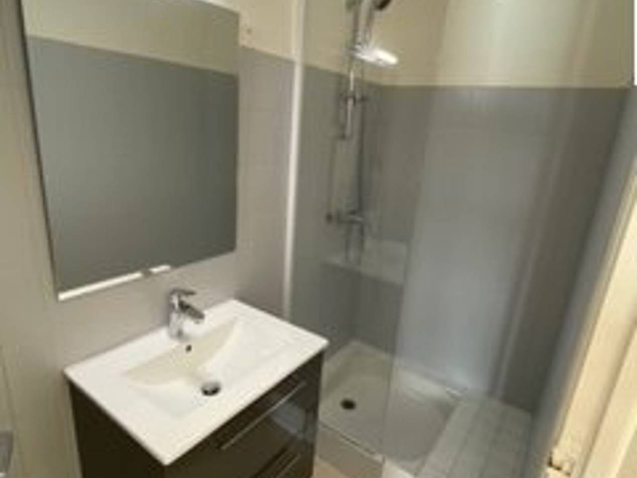 Appartement entier, Charmant T2 à Palavas - Accès Direct Plage, Parking in Palavas-les-Flots, Côte d'Améthyste