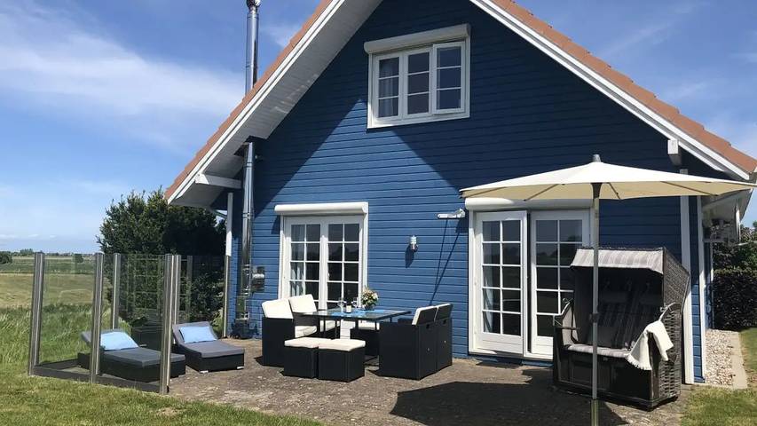 Ferienhaus mit Meerblick für 4 Personen, mit Terrasse und Garten in Schönhagen