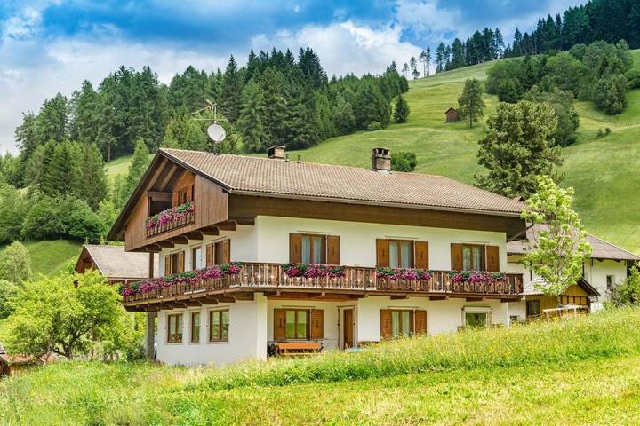 Appartamento per 2 persone, con Balcone e Giardino nonché Panorama a Braies