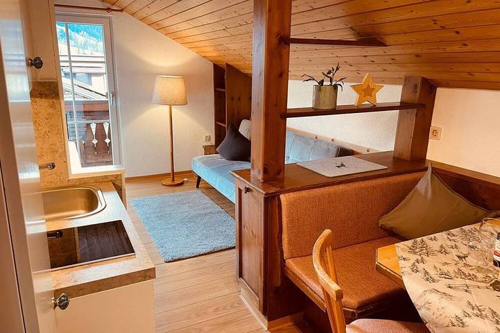 Ferienwohnung für 3 Personen, mit Garten in Schattwald - 2