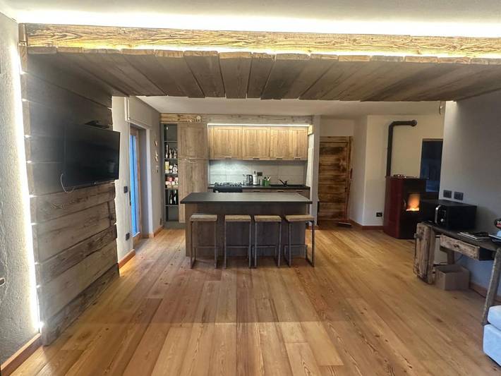 Gîte pour 8 personnes, avec vue et balcon, animaux acceptés à Selva di Cadore